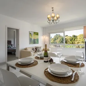 Apartment Beach Front In Puerto Banus, Marbella